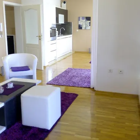 伊莲娜别墅酒店