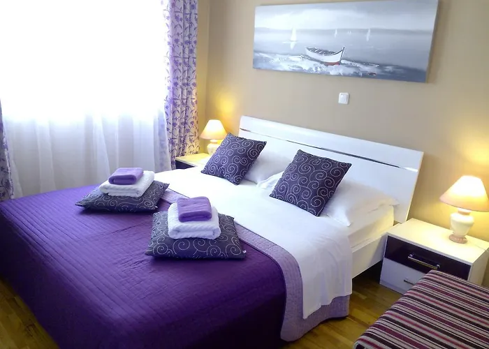 Jelena דירה זאדאר