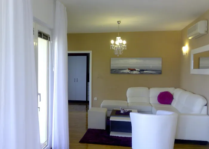 Jelena * Ζαντάρ